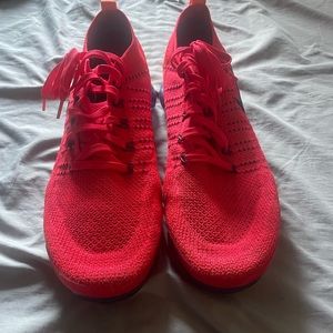Red and orange Nike vapor max flyknit sz 12